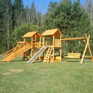 Medinė vaikų žaidimų aikštelė ŽIRGAS